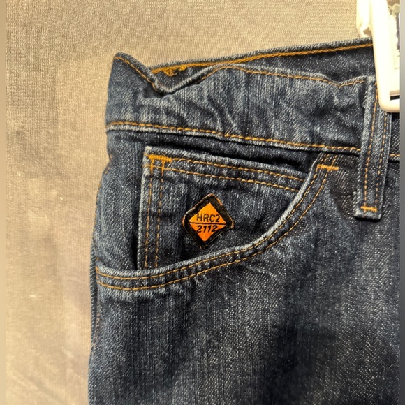 Wrangler flame resistant jeans - Picture 4 of 8
